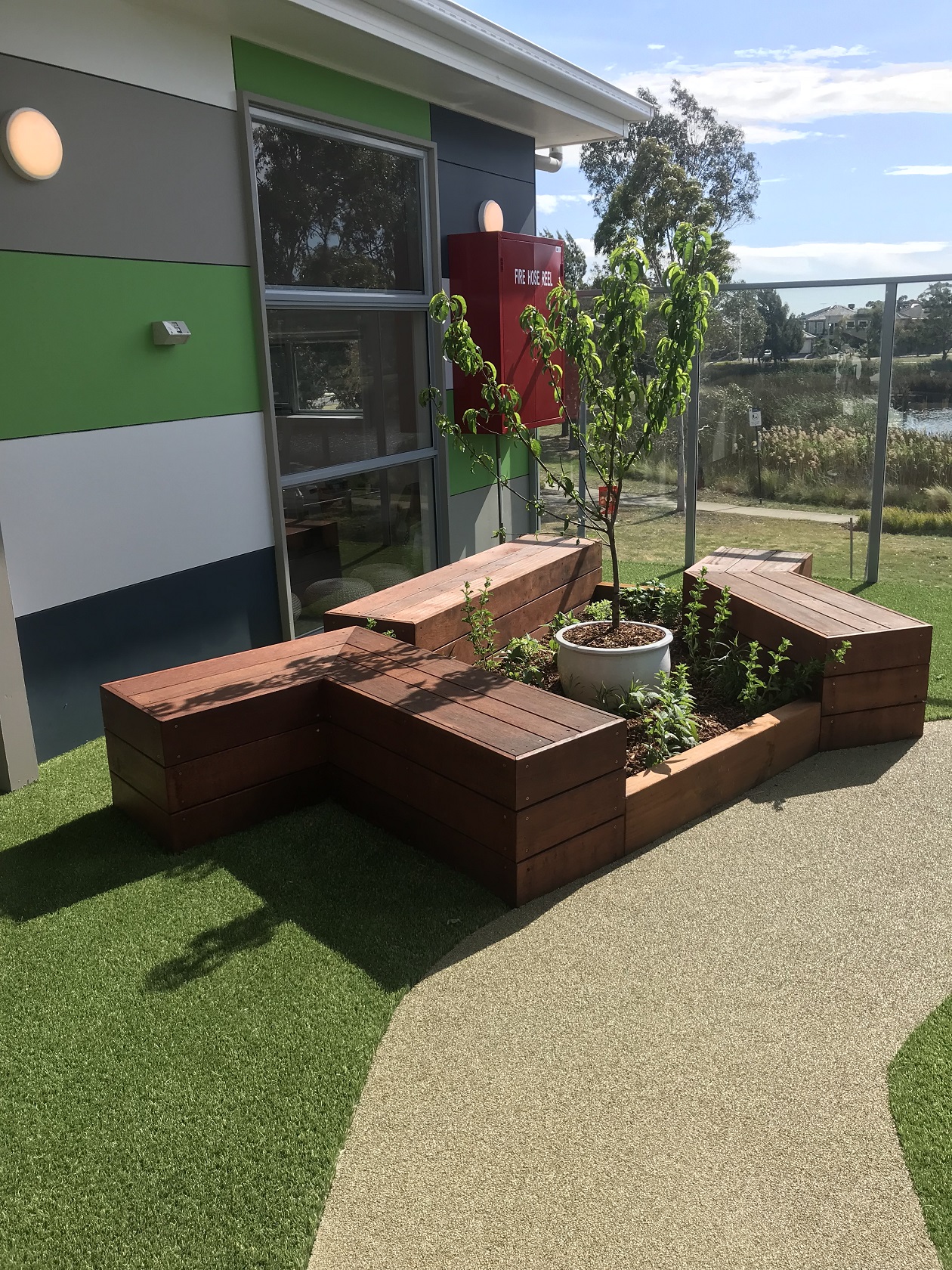 seating - cairnlea